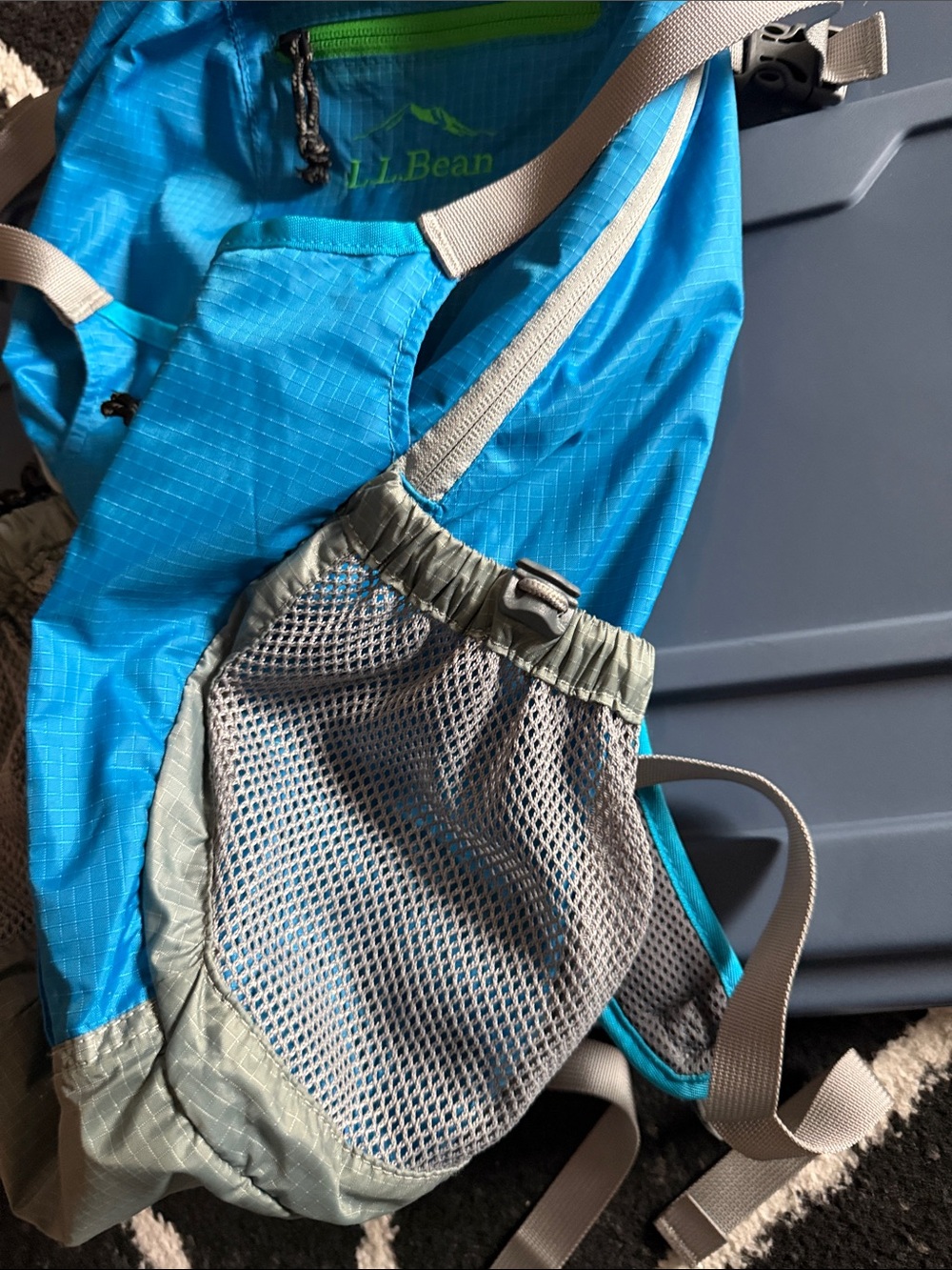 L.L. Bean  Blue Daypack Jacket-Style Backpack - Picture 4 of 12